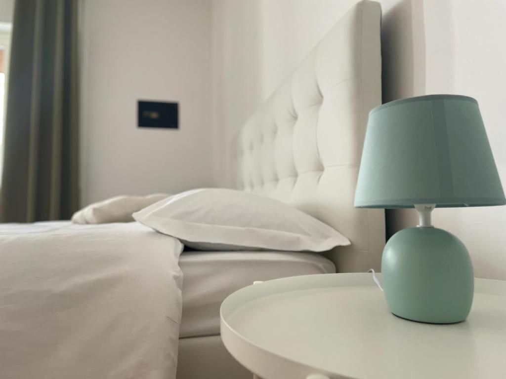 Doctor House Standard, Suites & Luxury Rooms Enna Exterior photo